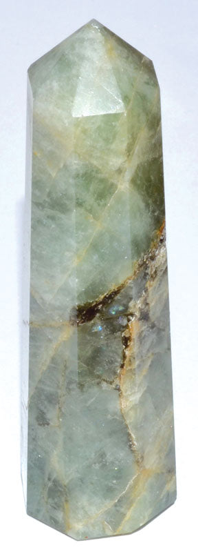 Aquamarine Obelisk: A Soothing Stone