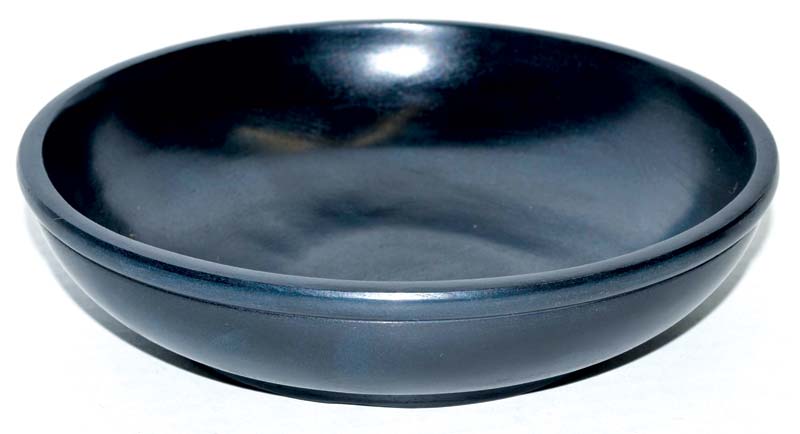 Large Black Stone Scrying Bowl